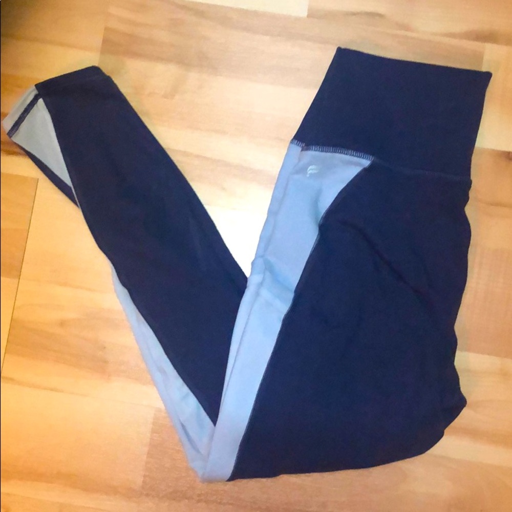 Fabletics Mila High Waisted Pocket Capri
